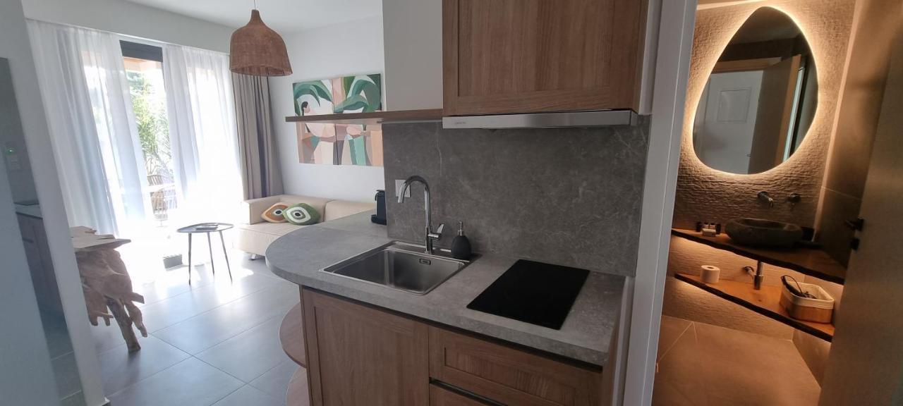 Olvion Luxury Living Apartment Kallithea  Exterior photo